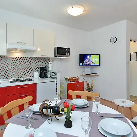 Apartment Danica 358