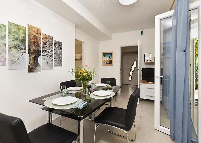 Apartamento Danica 358 *